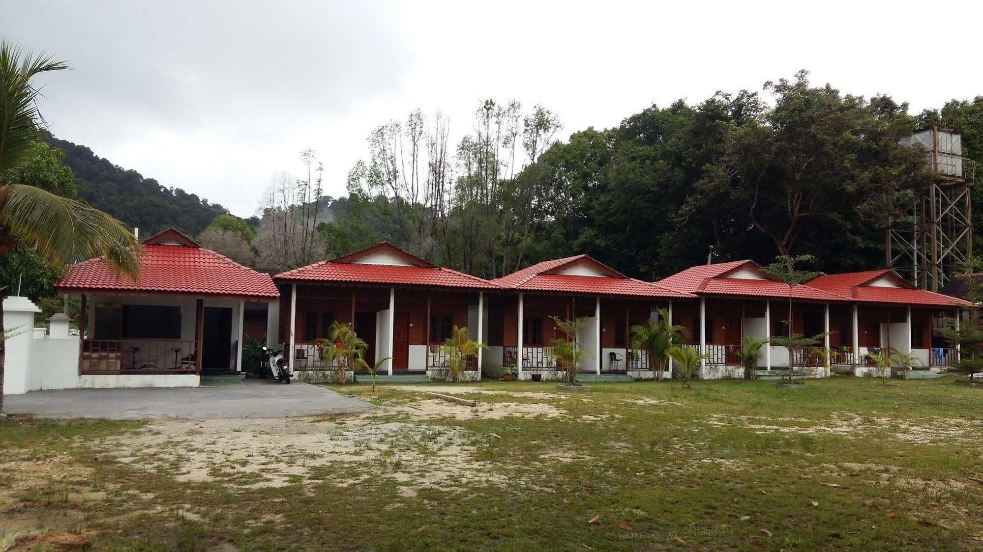 Pangkor Waterfall Beach Resort Kampung Teluk Nipah Εξωτερικό φωτογραφία