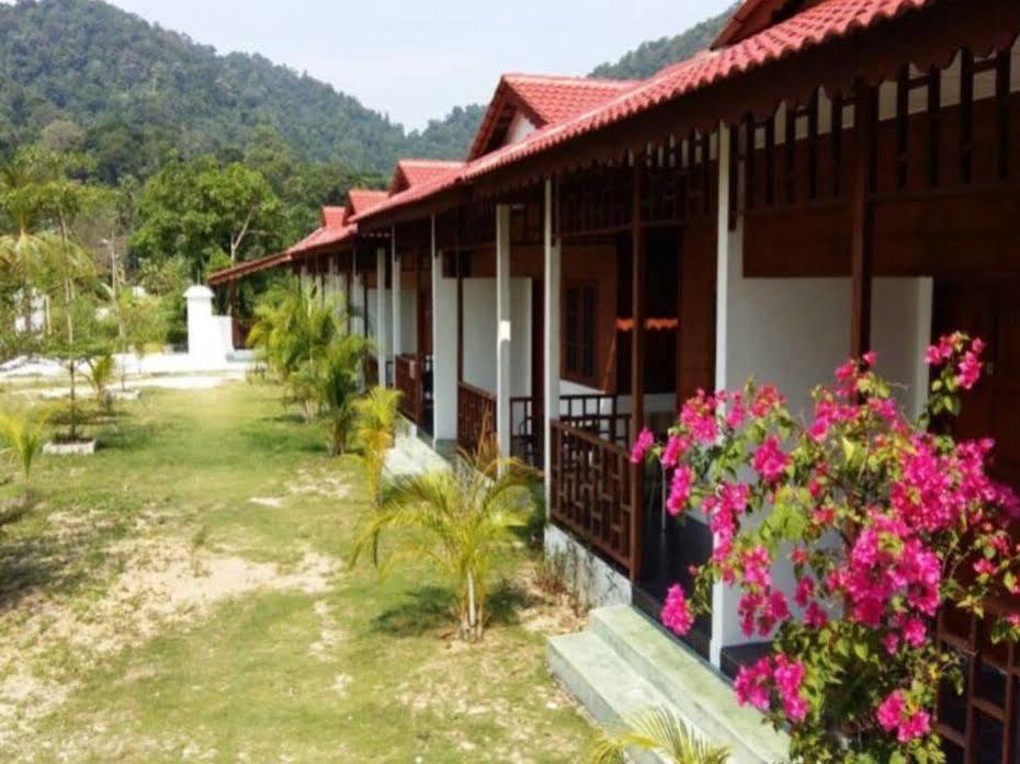 Pangkor Waterfall Beach Resort Kampung Teluk Nipah Εξωτερικό φωτογραφία